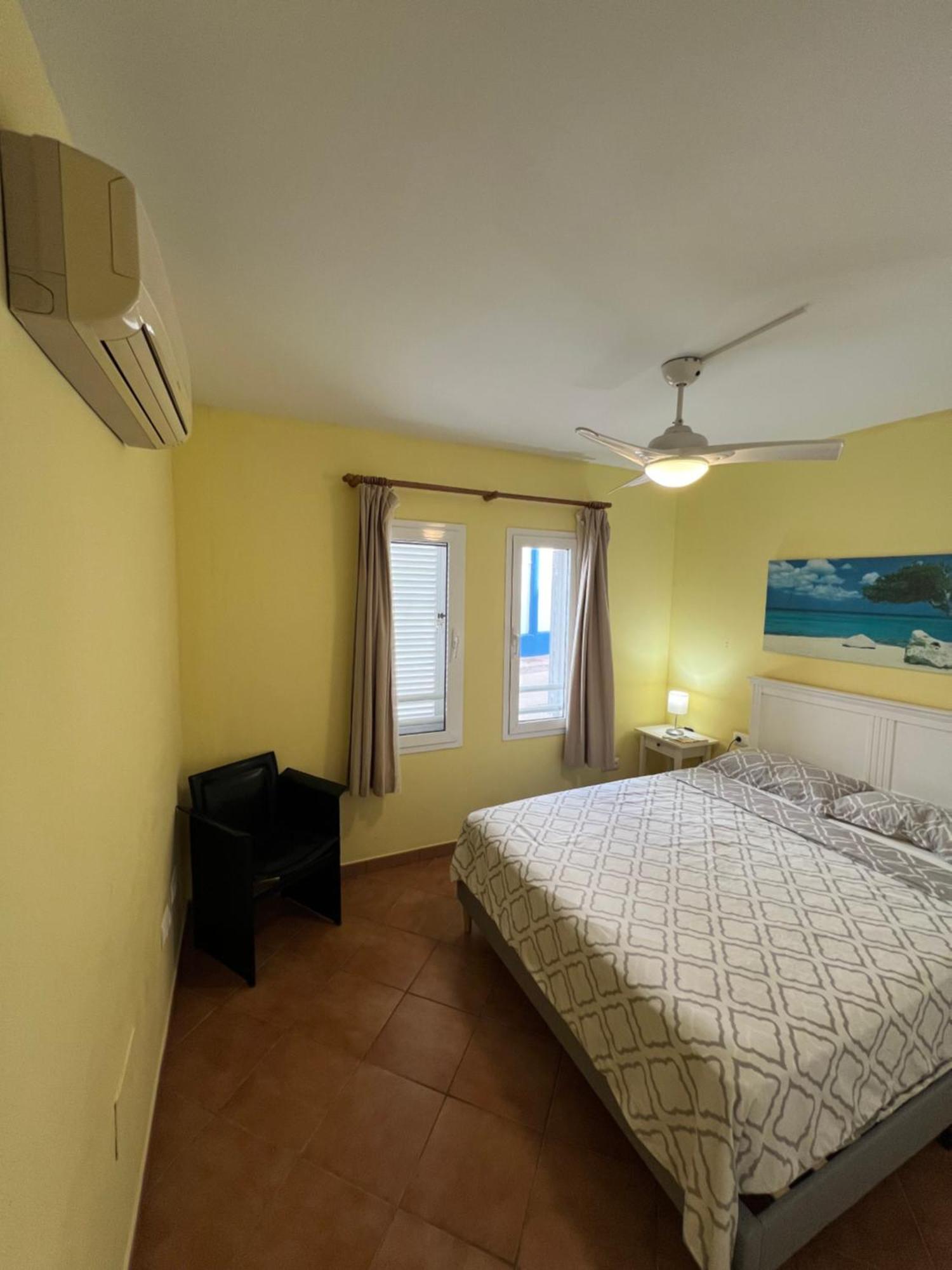 Apartamento A 2 Minutos Andando A La Playa. Ла Ислета дел Моро Екстериор снимка